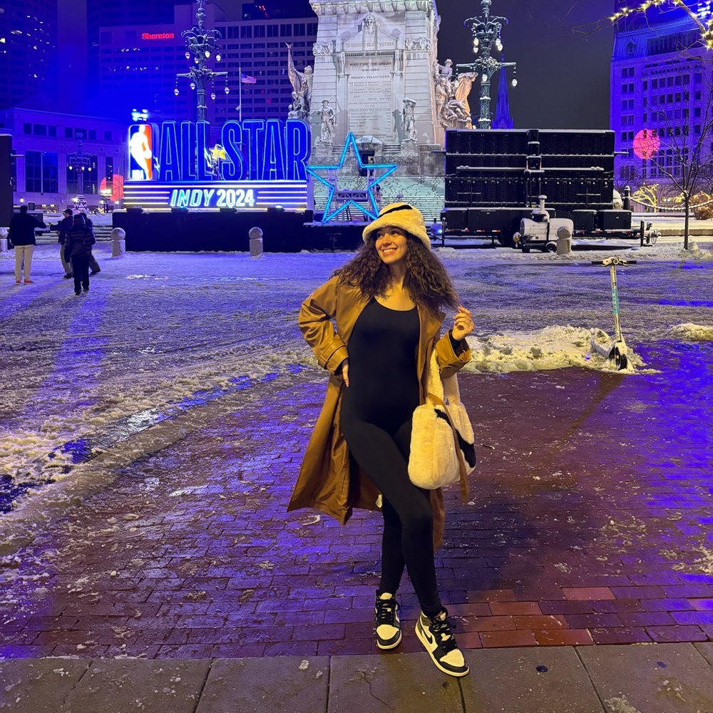 Meet your Posher, Alexis